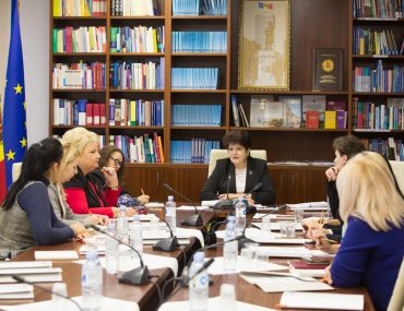 zece-ani-mpotriva-violenei-realizri-i-perspective-mas-rotund_46205427482_o