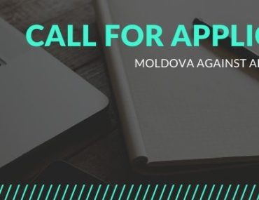 pink-and-slate-grey-photo-beauty-influencer-minimalism-facebook-cover